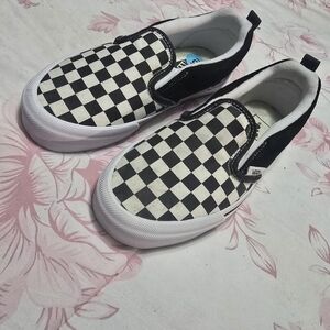 Vans Mens Size 6 Black and White Checkered Slip-On Sneakers